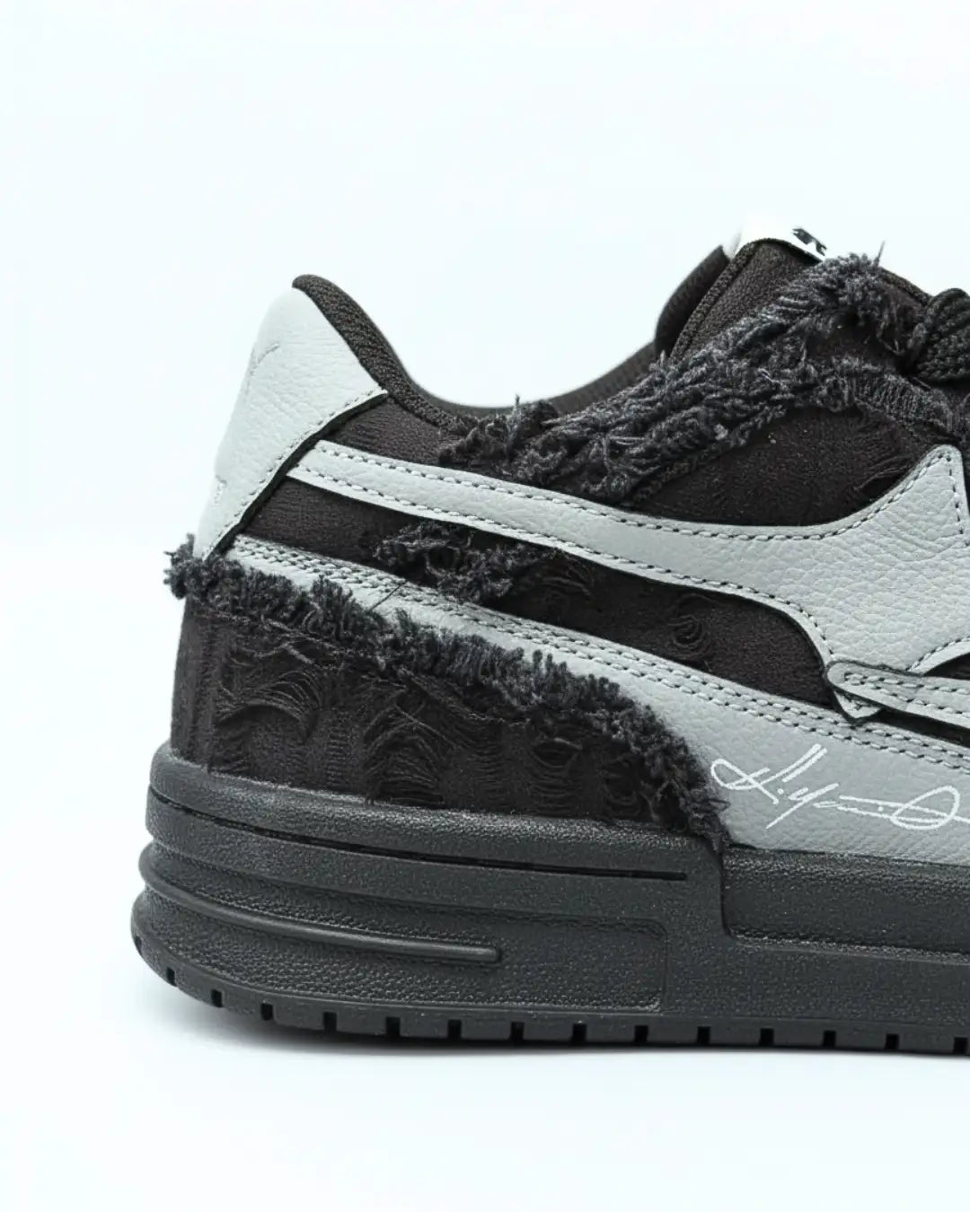 "AIRLINE BLACK" Shoes