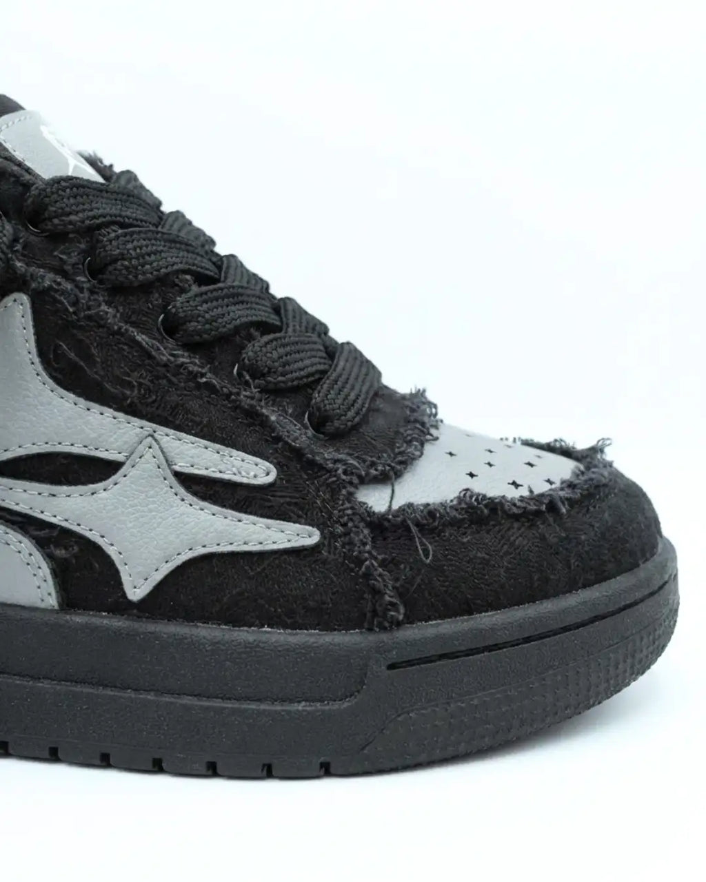 "AIRLINE BLACK" Shoes