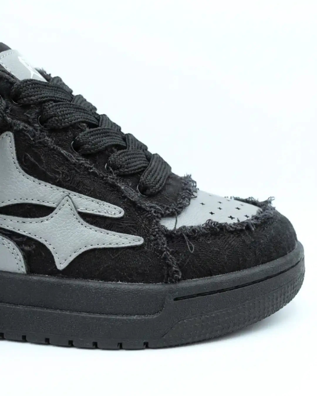 "AIRLINE BLACK" Shoes