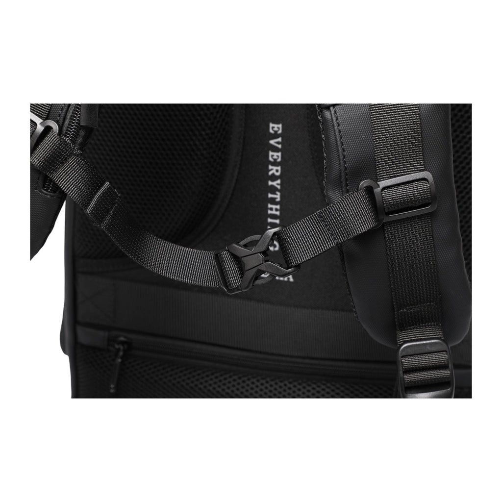 The Backpack Savvy SLEEK